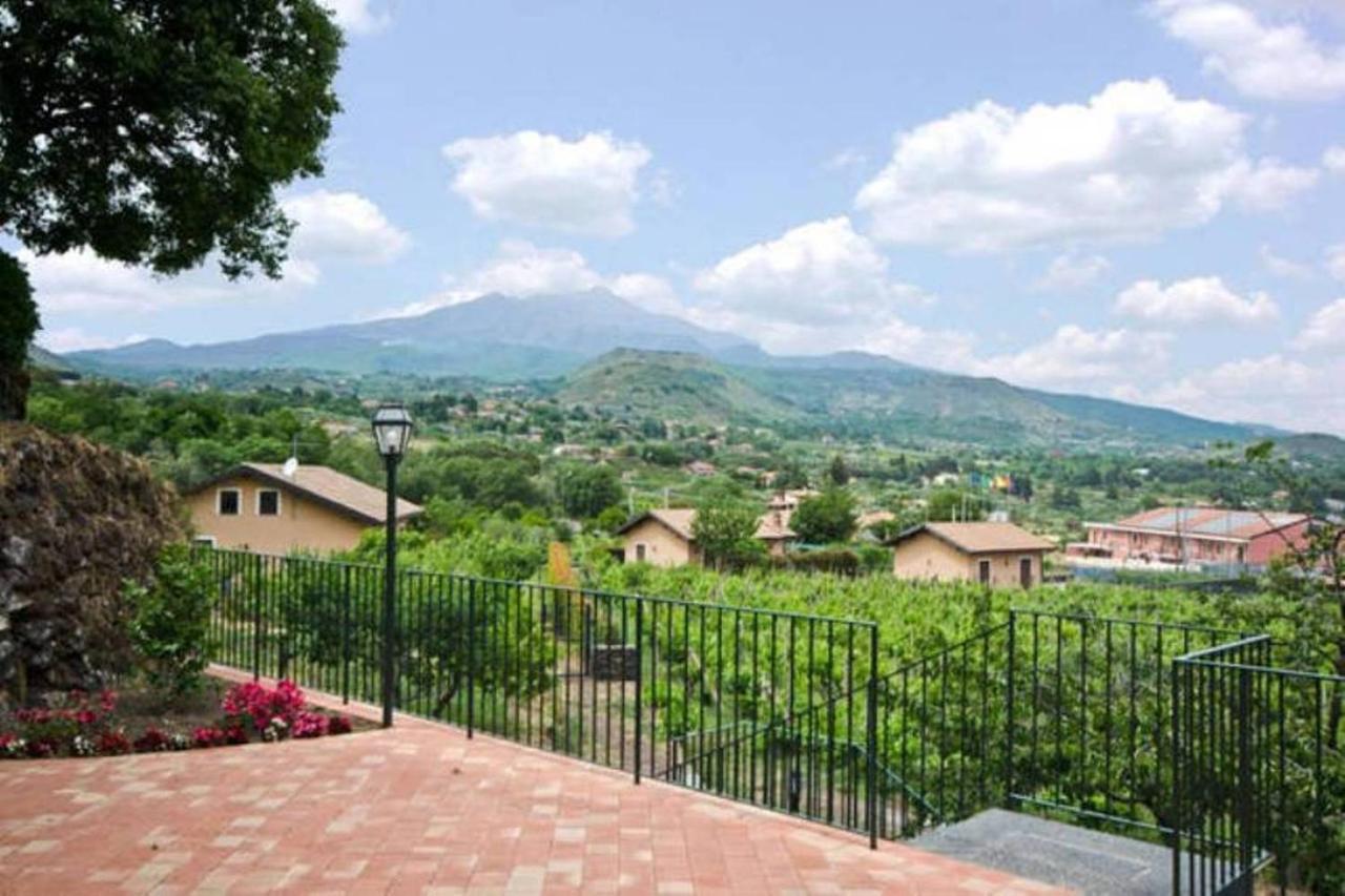 Case Vacanze Dietroserra Viagrande Exterior foto