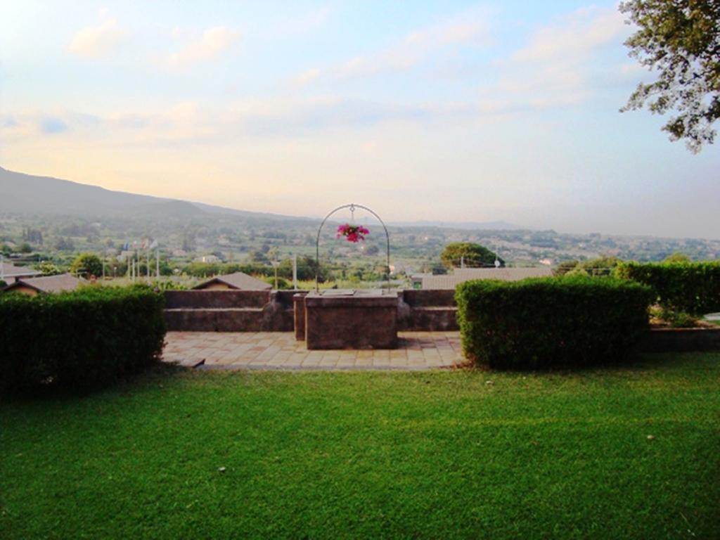 Case Vacanze Dietroserra Viagrande Exterior foto